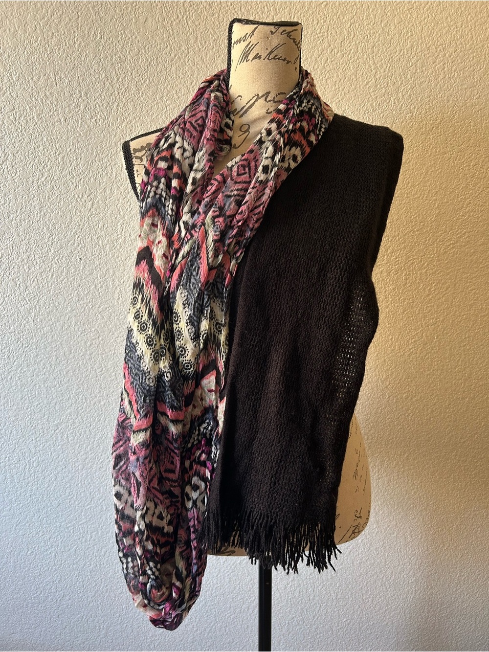 2 Scarf Bundle Charlotte Russe Pink, Black & White Patterned Infinity Scarf